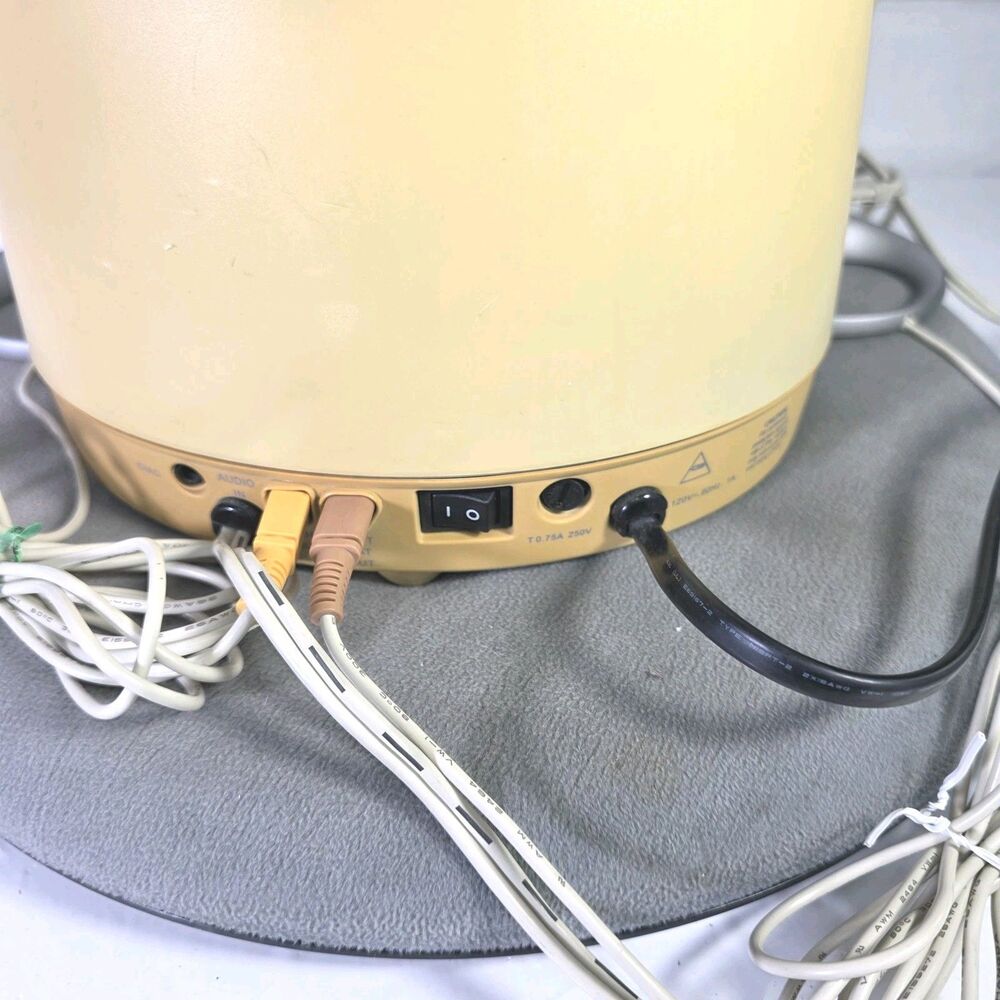 Harmon Kardon Subwoofer & Speakers HK695-01 - Picture 5 of 8